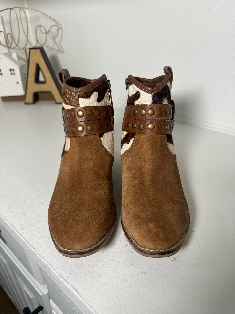 Shyanne Cow Hair Ankle Boots Womens 8.5 Brown Western Booties Studded Harness - Picture 2 of 9